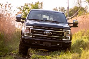 Ford F-250 Super Duty Platinum Tremor Off-Road Package Crew Cab 2019 года 